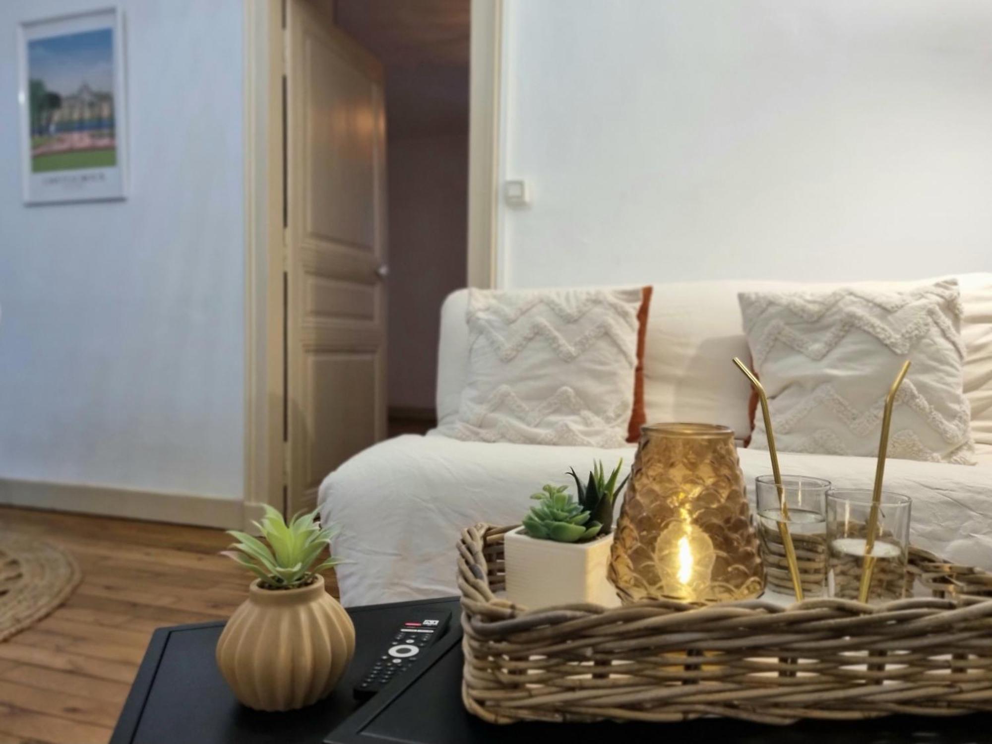 Вилла La Jeannette - Proche Gare-Centre, 2 Lits, Terrasse Шатору Экстерьер фото
